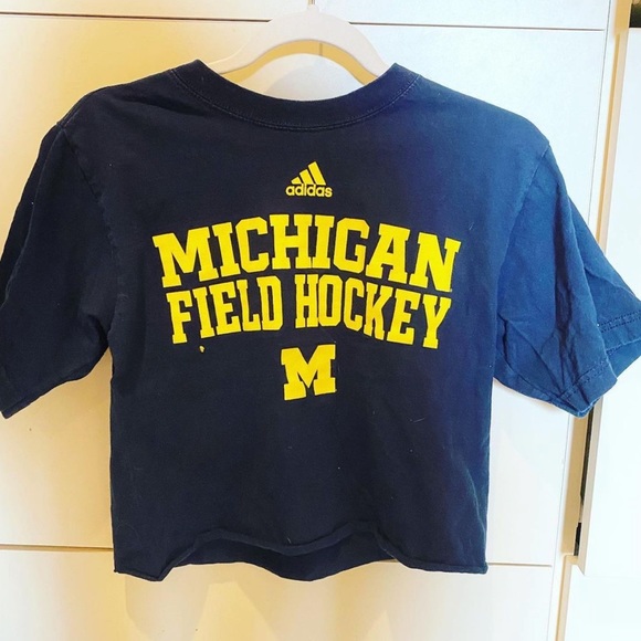 adidas Tops - Michigan field hockey cropped T-shirt!